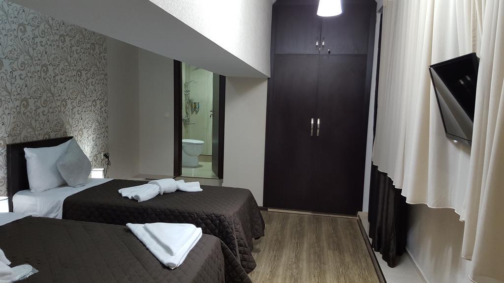 Nino'S Hotel On Tsamebuli Tbilisi Ngoại thất bức ảnh